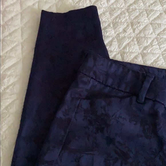 Capris - Picture 3 of 4